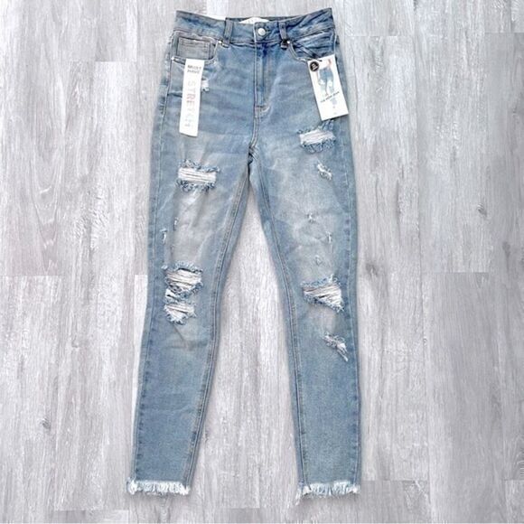 NWT High Rise Mom Jeans Frayed Hem 5/27 - Picture 1 of 5